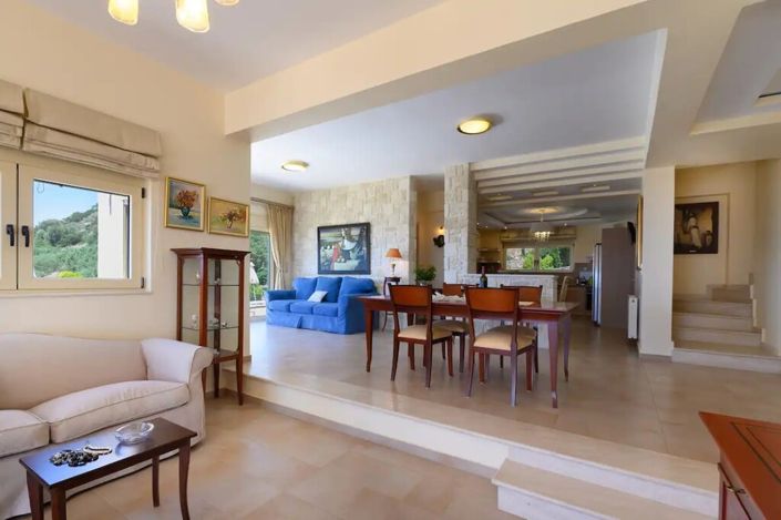 Image No.17-Villa for sale