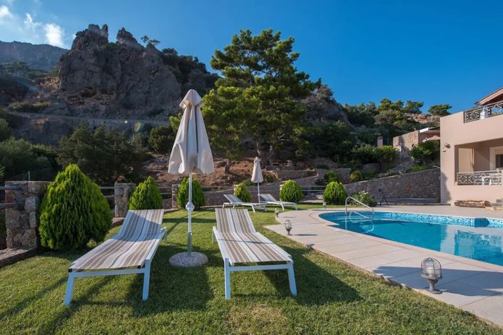 Image No.2-Villa for sale