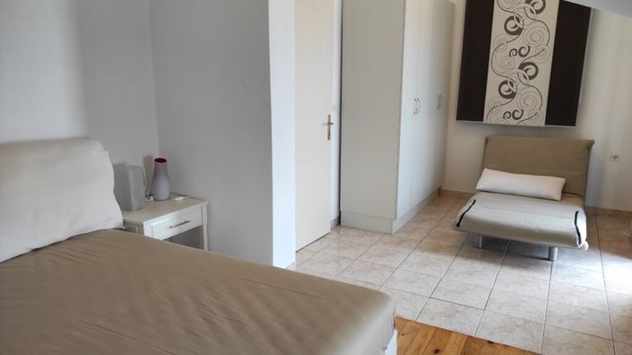 Image No.15-2 Bed Maisonette for sale