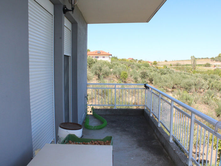 Image No.13-3 Bed Property for sale