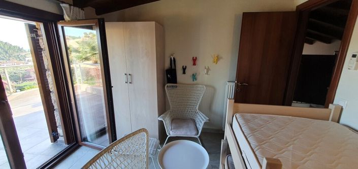 Image No.14-3 Bed Property for sale