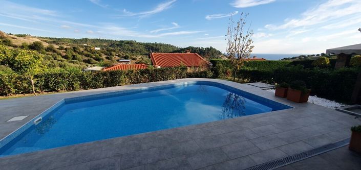 Image No.18-3 Bed Property for sale