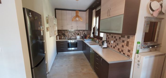 Image No.5-3 Bed Property for sale