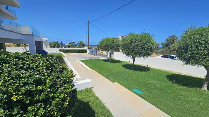 Image No.13-6 Bed Villa for sale