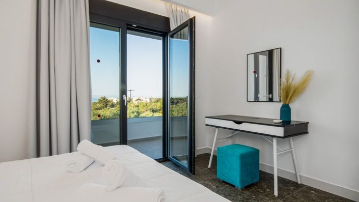 Image No.15-7 Bed Villa for sale