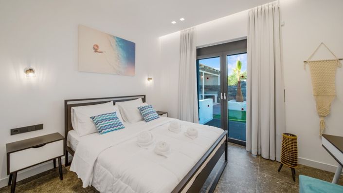 Image No.21-7 Bed Villa for sale