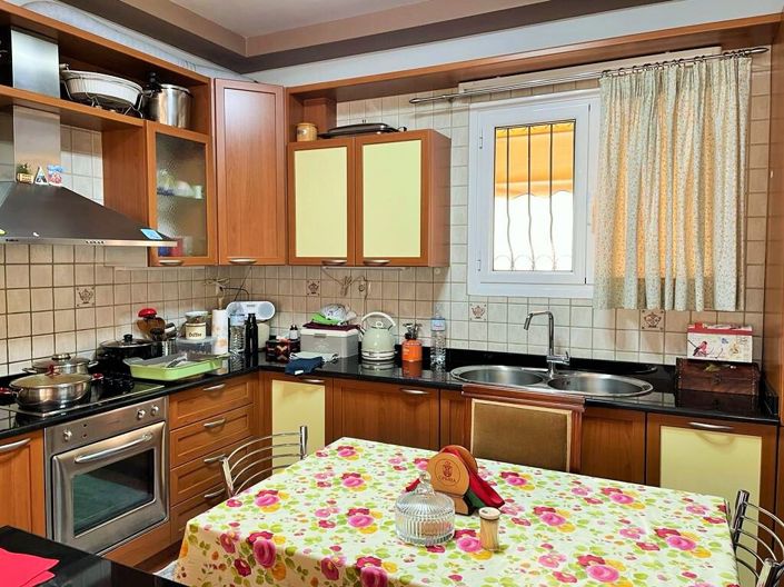 Image No.20-3 Bed Property for sale