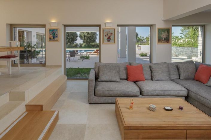 Image No.29-5 Bed Villa for sale