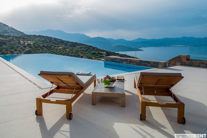 Image No.3-5 Bed Villa for sale