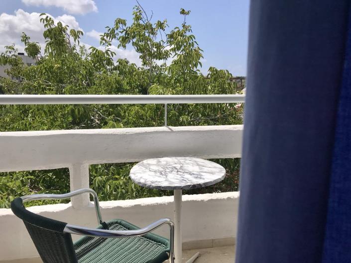 Image No.4-18 Bed Hotel for sale