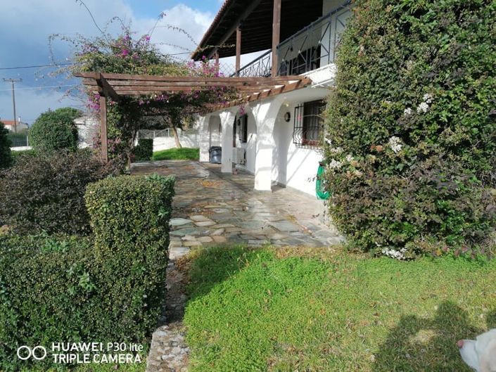 Image No.6-4 Bed Property for sale