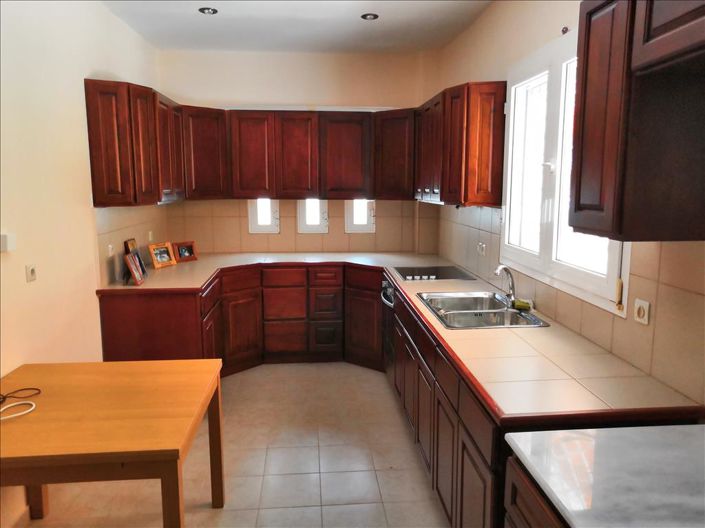 Image No.17-5 Bed Property for sale