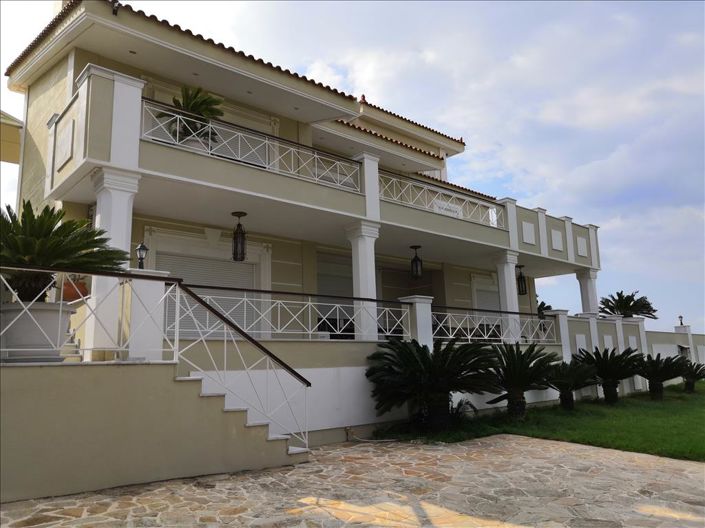 Image No.20-Villa de 5 chambres à vendre à Palaia Fokaia
