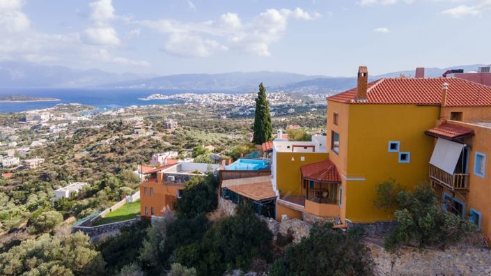 Image No.1-Villa for sale