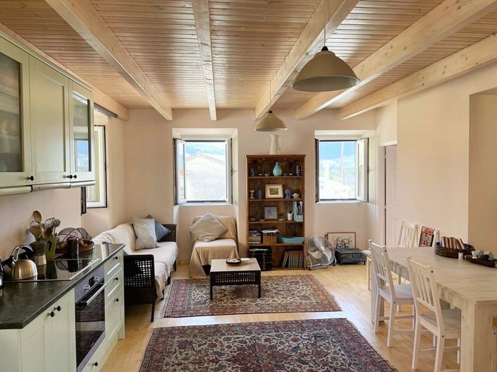 Image No.7-3 Bed Maisonette for sale