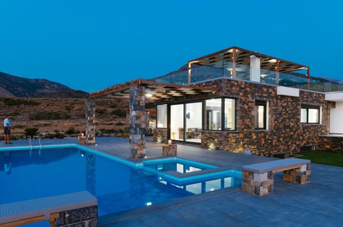 Image No.28-5 Bed Villa for sale