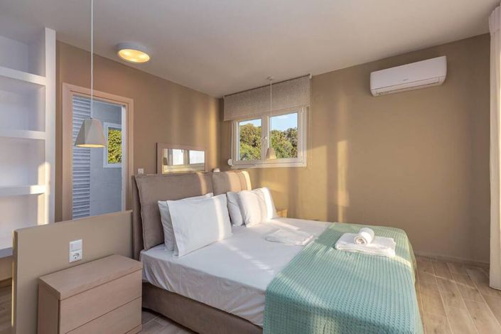 Image No.12-3 Bed Villa for sale