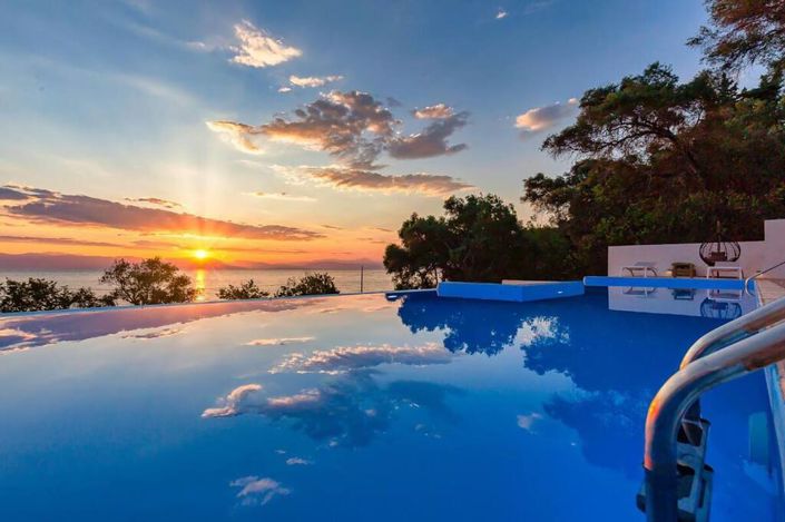 Image No.3-3 Bed Villa for sale