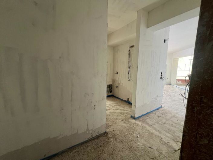 Image No.15-1 Bed Flat for sale