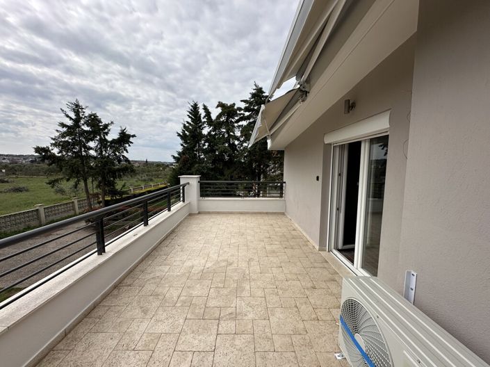 Image No.15-Propriété de 5 chambres à vendre à Thessalonique