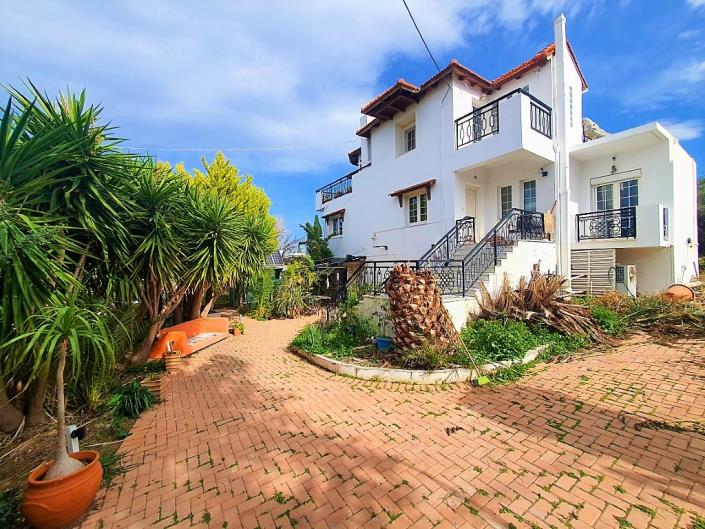 Image No.1-5 Bed Maisonette for sale