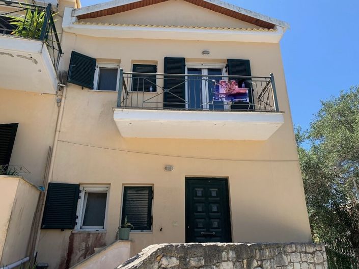 Image No.1-Maisonette for sale