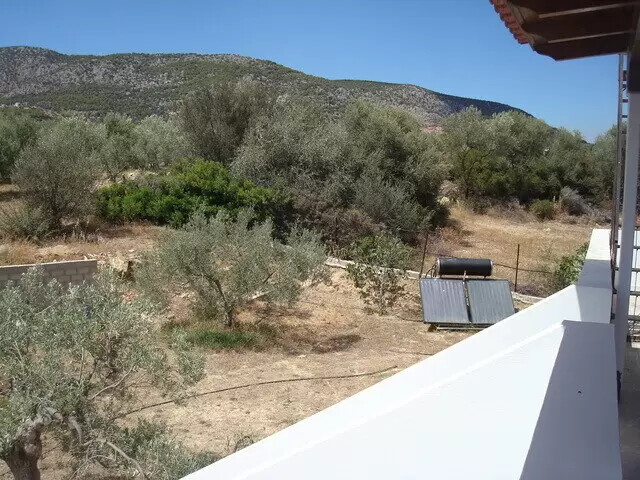 Image No.17-4 Bed Property for sale