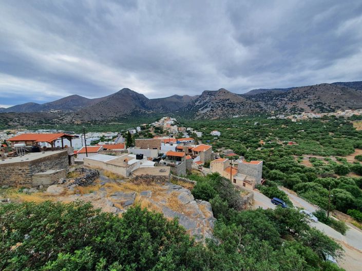 Image No.17-6 Bed Hotel for sale