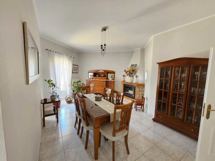 Image No.6-4 Bed Villa for sale