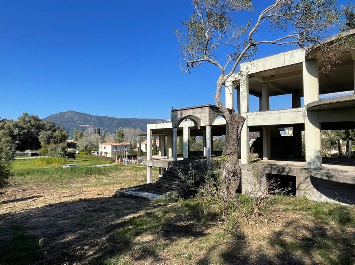 Image No.15-Villa for sale