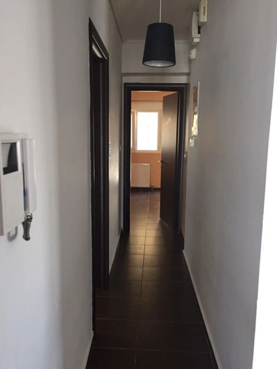 Image No.21-2 Bed Flat for sale