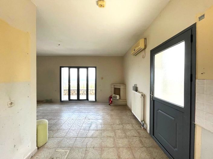 Image No.12-3 Bed Villa for sale