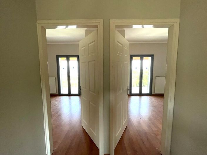 Image No.21-3 Bed Villa for sale