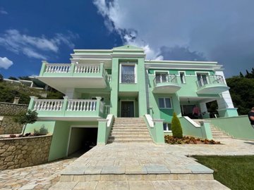 Photo 3 - Villa 300 m² in Ionian Islands