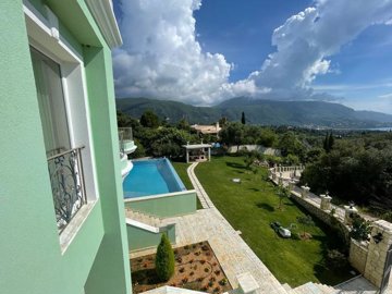 Photo 5 - Villa 300 m² in Ionian Islands