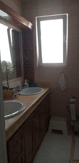 Image No.10-3 Bed Flat for sale