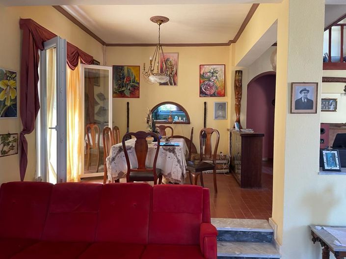 Image No.21-3 Bed Property for sale