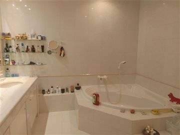 Photo 12 - Cottage 483 m² in Attica