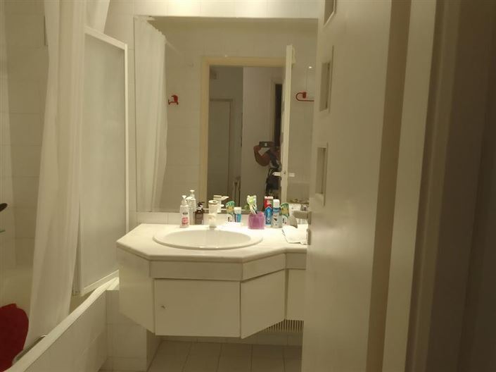 Image No.13-5 Bed Property for sale