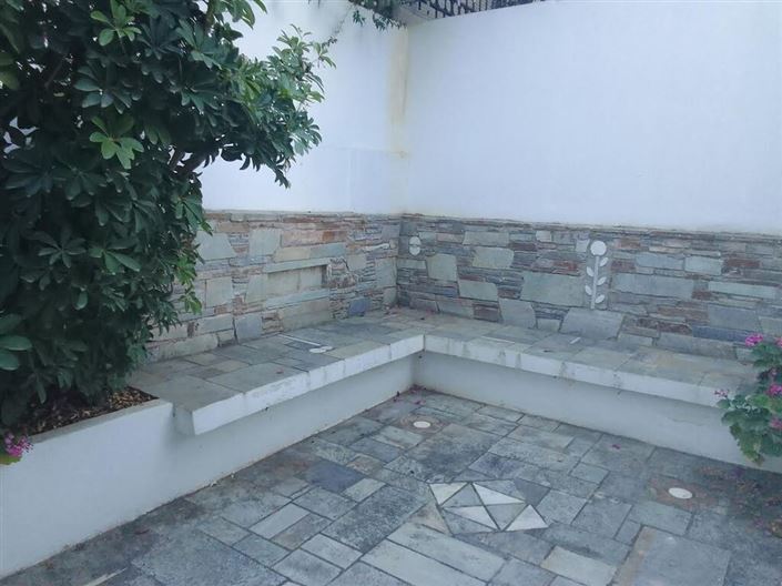 Image No.9-5 Bed Property for sale