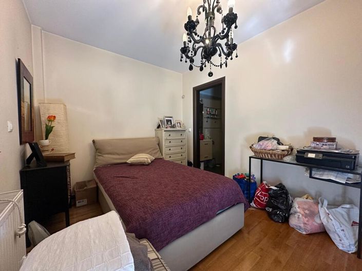 Image No.16-2 Bed Flat for sale