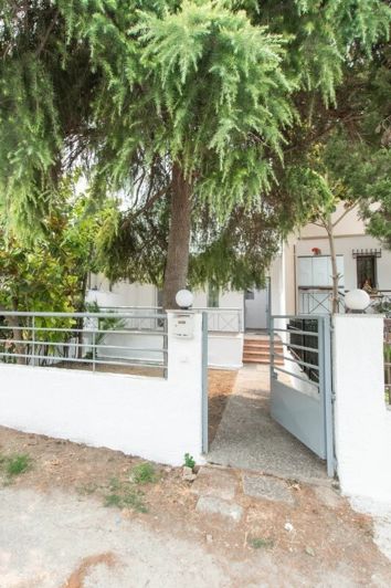 Image No.1-3 Bed Maisonette for sale