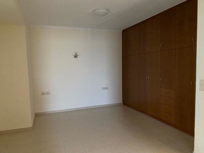 Image No.15-4 Bed Maisonette for sale