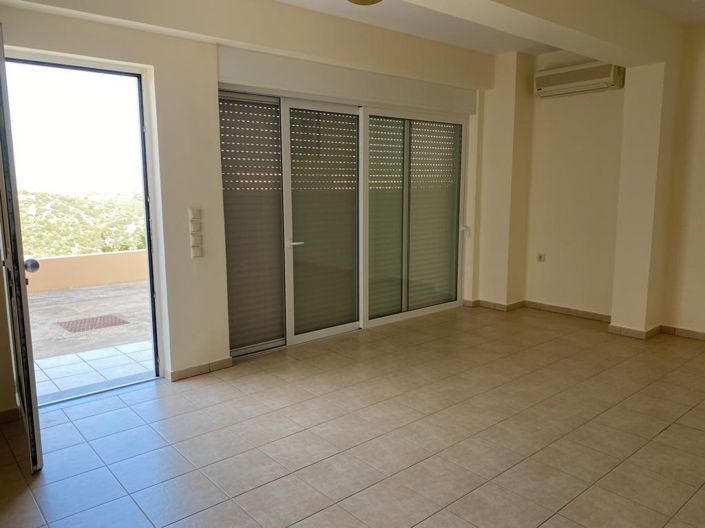 Image No.3-4 Bed Maisonette for sale