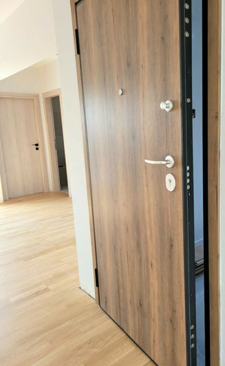 Image No.10-4 Bed Maisonette for sale