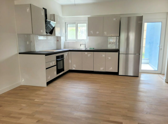 Image No.2-4 Bed Maisonette for sale