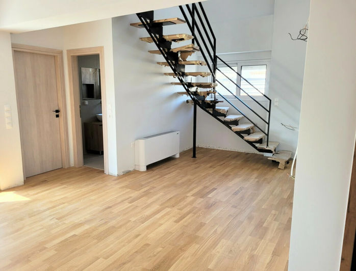 Image No.3-4 Bed Maisonette for sale