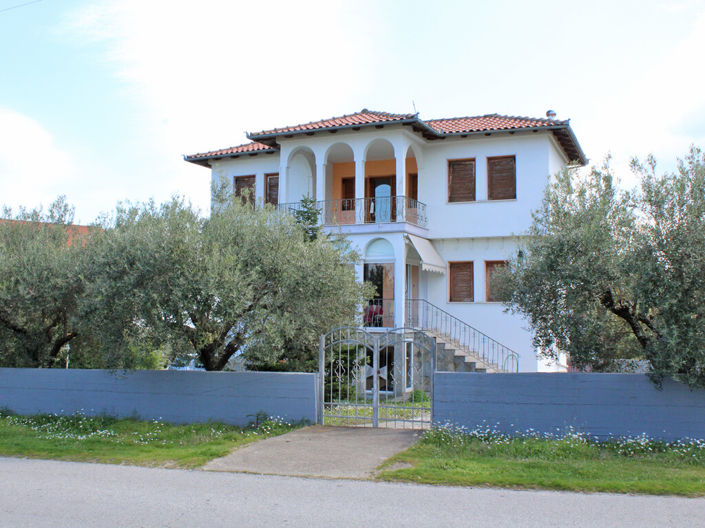 Image No.1-Propriété de 4 chambres à vendre à Olympos