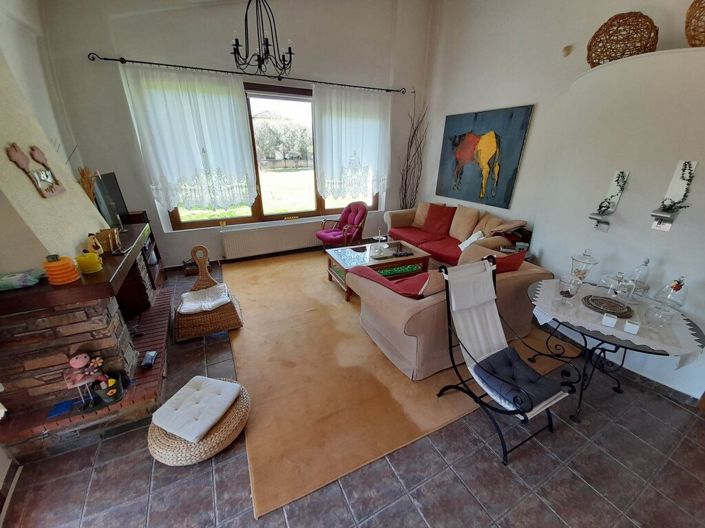 Image No.13-Propriété de 4 chambres à vendre à Halkidiki