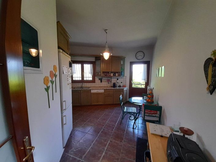 Image No.18-Propriété de 4 chambres à vendre à Halkidiki